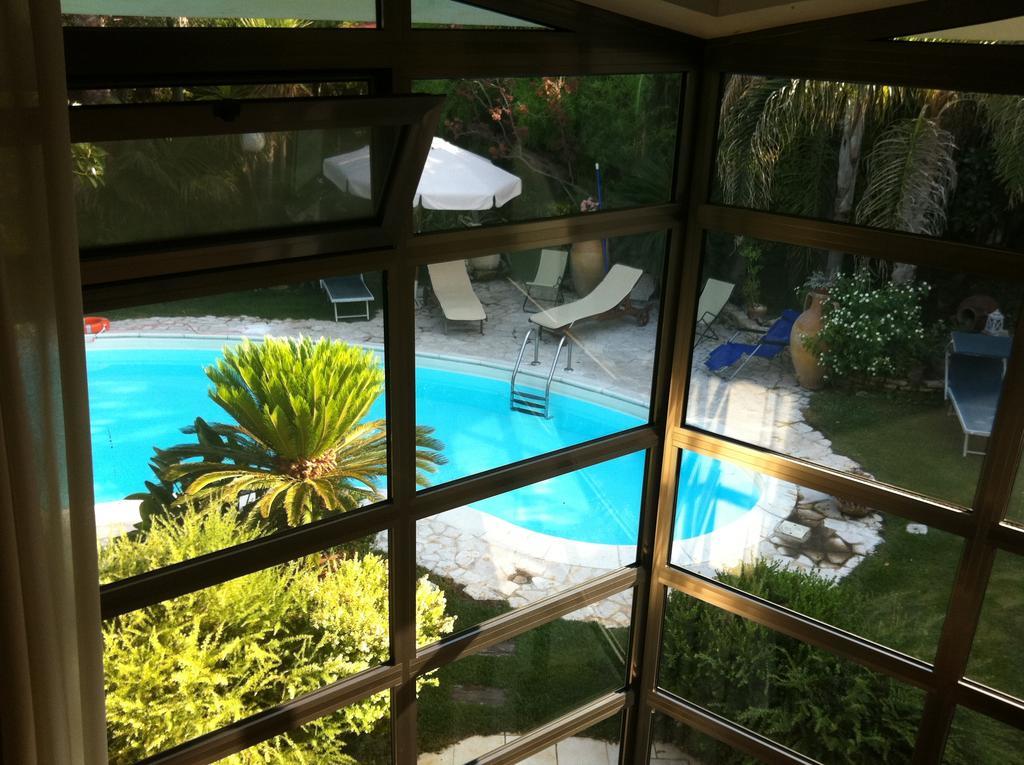 Relais Villa Stella Таранто Екстер'єр фото