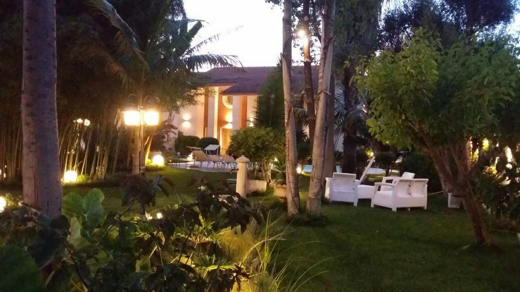 Relais Villa Stella Таранто Екстер'єр фото
